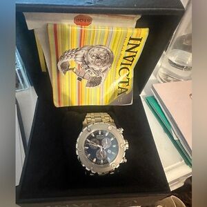 Invicta men’s watch.  Like brand new. Hardly worn.